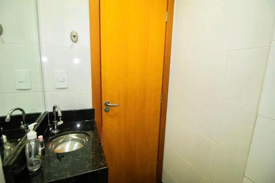 Apartamento para alugar com 3 quartos, 180m² em Salgado Filho, Belo Horizonte