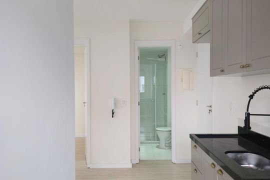 Cozinha e Área de Serviço de apartamento à venda com 2 quartos, 36m² em Vila das Bandeiras, Guarulhos