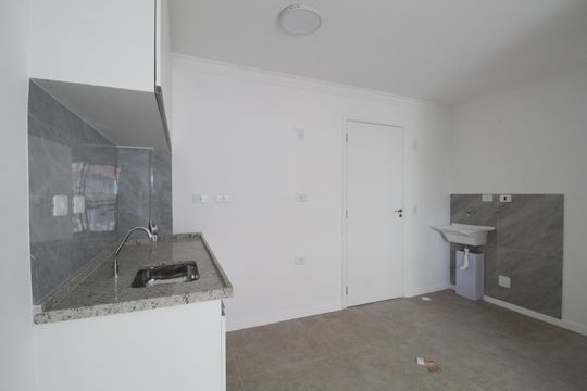 Sala/Cozinha de apartamento para alugar com 2 quartos, 42m² em Portal do Morumbi, São Paulo