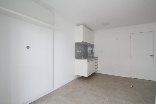 Sala/Cozinha de apartamento para alugar com 2 quartos, 42m² em Portal do Morumbi, São Paulo