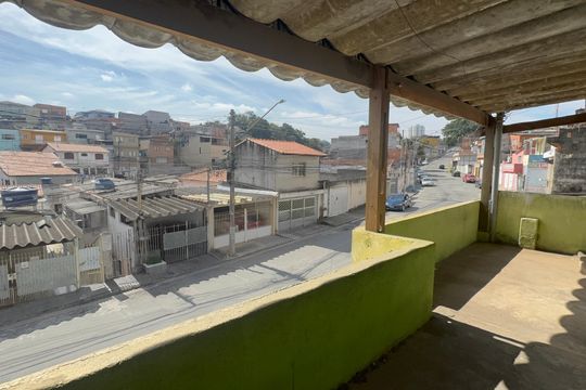 Varanda casa 2 de casa à venda com 6 quartos, 294m² em Parque Maraba, Guarulhos