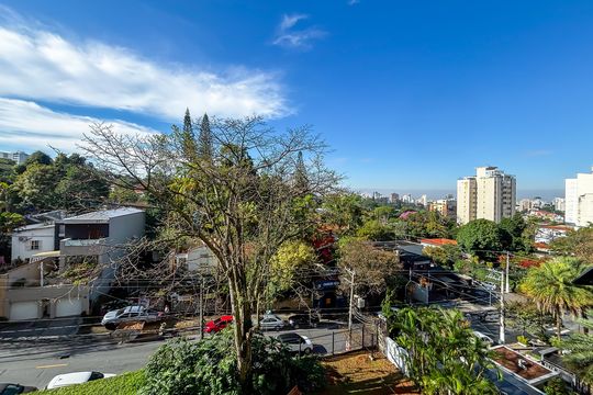 Apartamento à venda com 3 quartos, 118m² em Sumaré, São Paulo