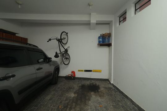 Garagem de casa à venda com 3 quartos, 300m² em Vila Mariana , São Paulo