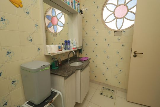 Banheiro da Suíte de casa à venda com 3 quartos, 300m² em Vila Mariana , São Paulo