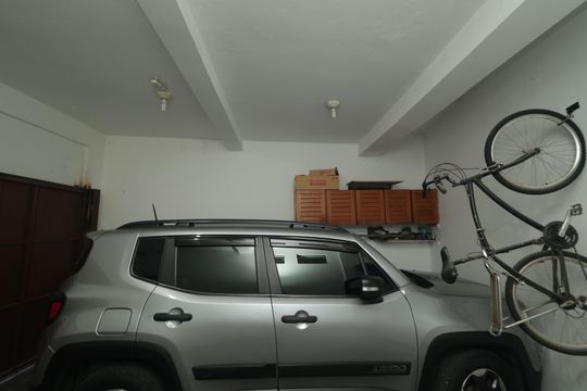 Garagem de casa à venda com 3 quartos, 300m² em Vila Mariana , São Paulo