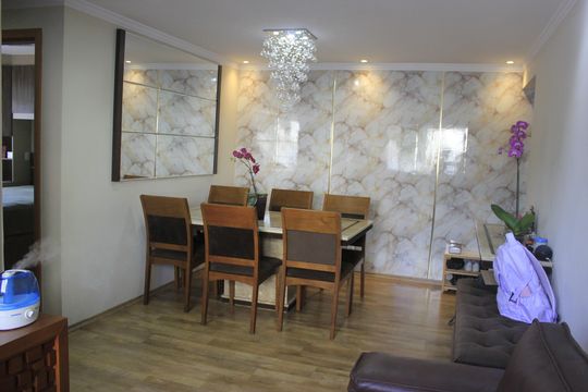 Sala  de apartamento para alugar com 2 quartos, 60m² em Jardim Nova Taboao, Guarulhos