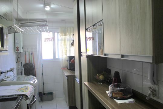 Cozinha  de apartamento para alugar com 2 quartos, 60m² em Jardim Nova Taboao, Guarulhos