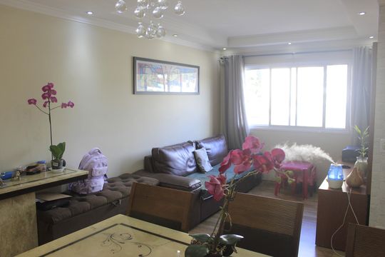 Sala  de apartamento para alugar com 2 quartos, 60m² em Jardim Nova Taboao, Guarulhos