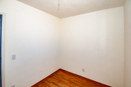Quarto de apartamento para alugar com 2 quartos, 41m² em Serra Dourada, Vespasiano
