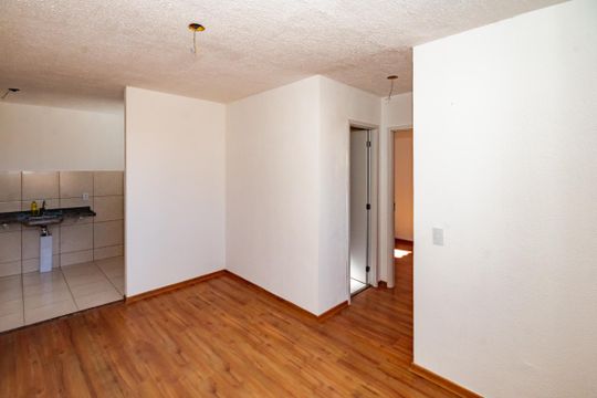 Sala de apartamento para alugar com 2 quartos, 41m² em Serra Dourada, Vespasiano