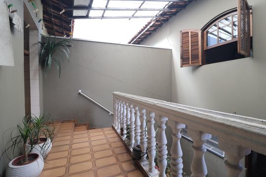 Casa para alugar com 3 quartos, 250m² em Vila Assunção, Santo André