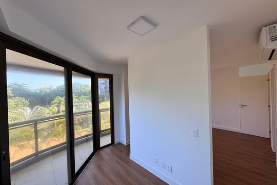 Suíte 1 - Master de apartamento para alugar com 3 quartos, 262m² em Barra da Tijuca, Rio de Janeiro