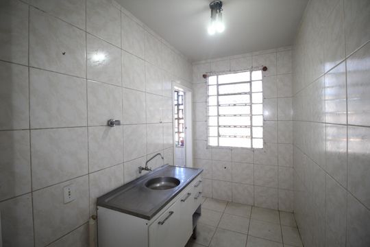 Cozinha de apartamento à venda com 1 quarto, 42m² em Jardim Botânico, Porto Alegre