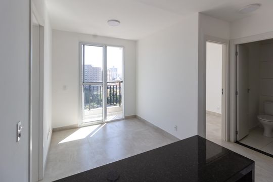 Sala de apartamento para alugar com 2 quartos, 42m² em Centro, Guarulhos