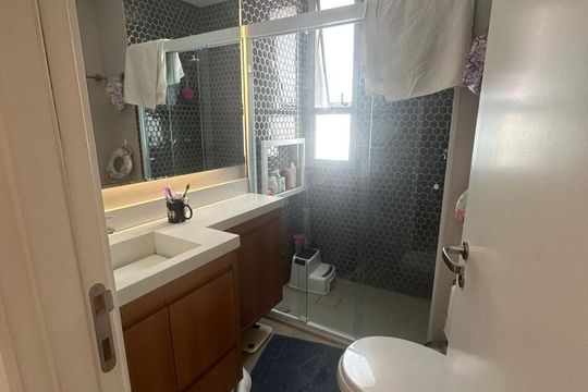 Banheiro de apartamento à venda com 2 quartos, 93m² em Chácara Santo Antônio (Zona Sul), São Paulo