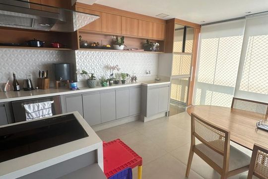Varanda de apartamento à venda com 2 quartos, 93m² em Chácara Santo Antônio (Zona Sul), São Paulo