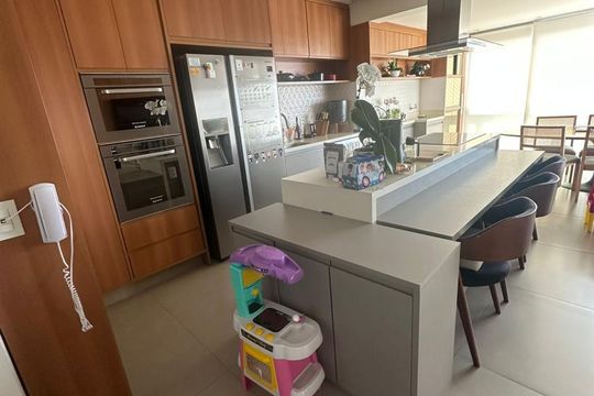 Cozinha de apartamento à venda com 2 quartos, 93m² em Chácara Santo Antônio (Zona Sul), São Paulo