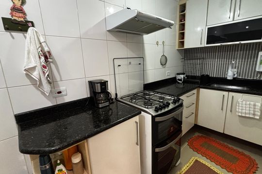 Cozinha de casa à venda com 2 quartos, 100m² em Campestre, Santo André
