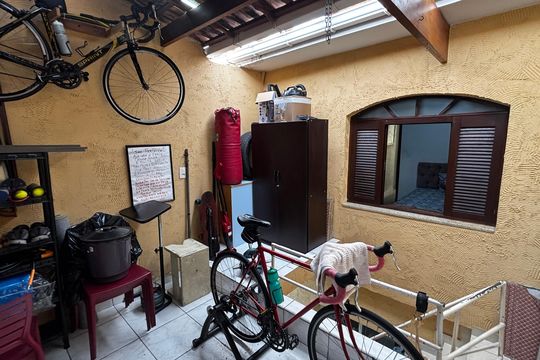 oficina de casa à venda com 2 quartos, 100m² em Campestre, Santo André