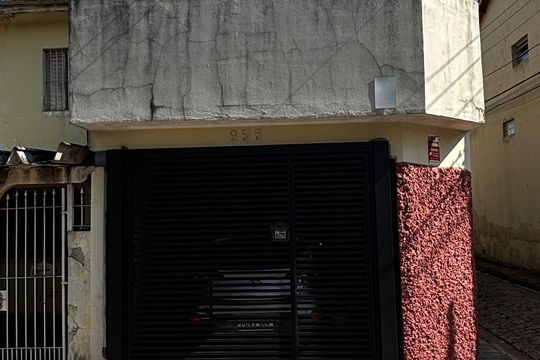 Fachada de casa à venda com 2 quartos, 100m² em Campestre, Santo André
