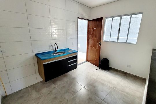 Cozinha de kitnet/studio para alugar com 1 quarto, 38m² em Jardim Casablanca, São Paulo
