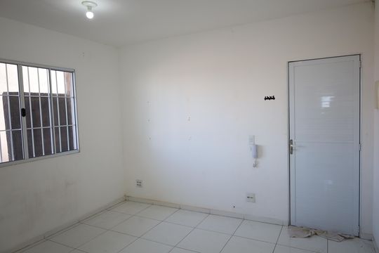 Sala de casa para alugar com 1 quarto, 50m² em Interlagos, São Paulo