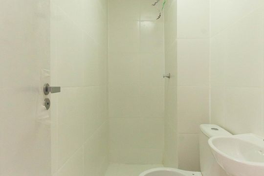 Banheiro de apartamento para alugar com 2 quartos, 32m² em Vila California, São Paulo