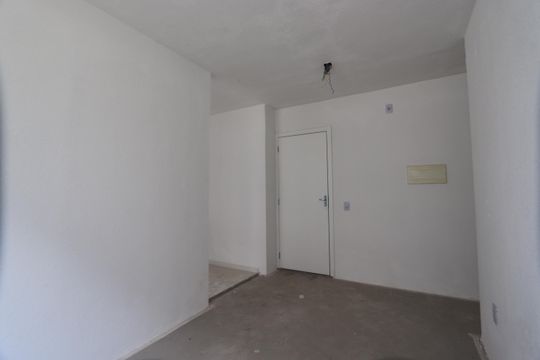 Sala de apartamento à venda com 2 quartos, 42m² em Jardim Egle, São Paulo