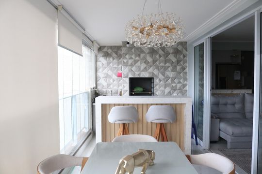Varanda gourmet de apartamento à venda com 3 quartos, 96m² em Vila Anastácio, São Paulo