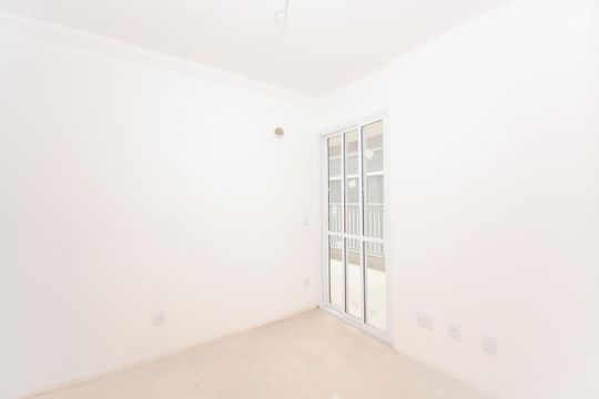 Sala de apartamento à venda com 2 quartos, 53m² em Jardim Aida, Guarulhos