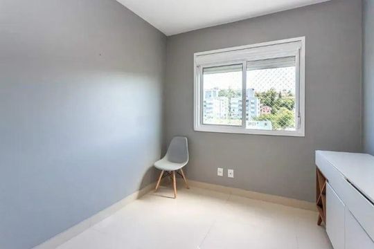 Quarto 2 de apartamento para alugar com 2 quartos, 55m² em Teresópolis, Porto Alegre