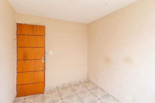 Quarto 2 de apartamento para alugar com 2 quartos, 50m² em Conjunto Habitacional Presidente Castelo Branco, Carapicuíba
