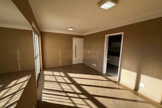 Apartamento à venda com 3 quartos, 82m² em Vila Sofia, São Paulo