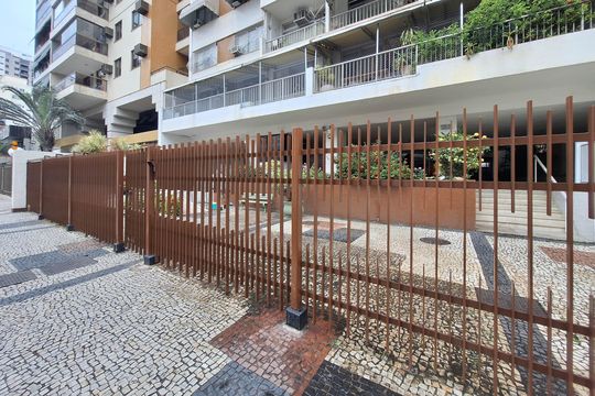 Fachada de apartamento à venda com 4 quartos, 250m² em Icaraí, Niterói