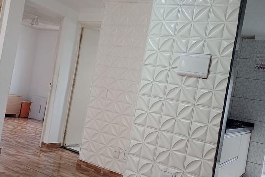 Sala de apartamento para alugar com 2 quartos, 42m² em Jardim Bonifacio, São Paulo
