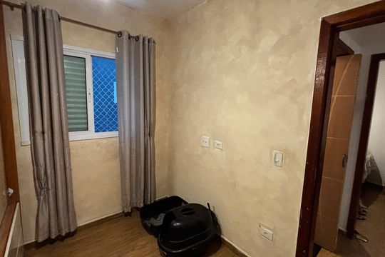 Quarto 2 de apartamento à venda com 2 quartos, 50m² em Vila Vitória, Santo André