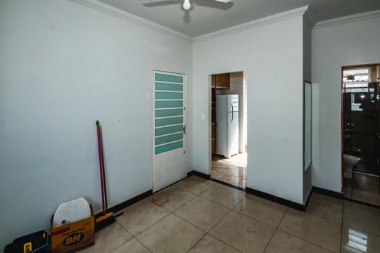 Sala de apartamento para alugar com 2 quartos, 42m² em Santa Monica, Belo Horizonte