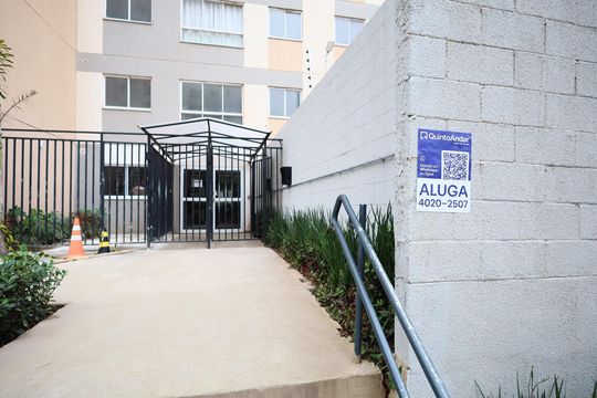 Área comum - Fachada de apartamento para alugar com 2 quartos, 43m² em Jardim Boa Vista (zona Oeste), Osasco