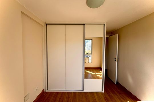 Quarto de apartamento para alugar com 2 quartos, 76m² em Botafogo, Rio de Janeiro