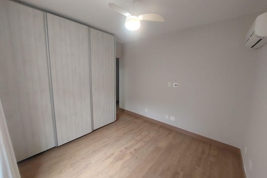 Apartamento para alugar com 3 quartos, 150m² em Sagrada Família, Belo Horizonte