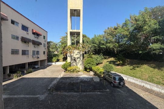 Quarto 1 - Vista de apartamento à venda com 2 quartos, 46m² em Taquara, Rio de Janeiro