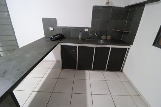 Cozinha de casa para alugar com 3 quartos, 159m² em Santa Mônica, Uberlândia