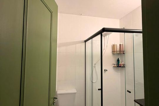 Banheiro de casa de condomínio para alugar com 3 quartos, 180m² em Vila Oliveira, Mogi das Cruzes