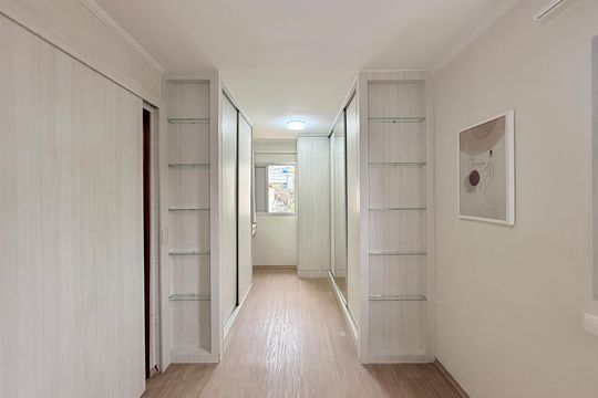 Quarto 1 de apartamento para alugar com 2 quartos, 134m² em Vila Mascote, São Paulo