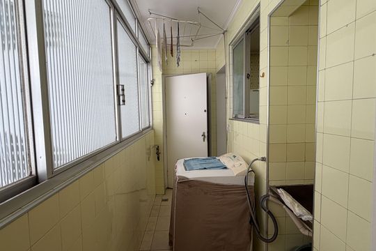 Área de Serviço de apartamento para alugar com 2 quartos, 95m² em Boqueirão, Santos