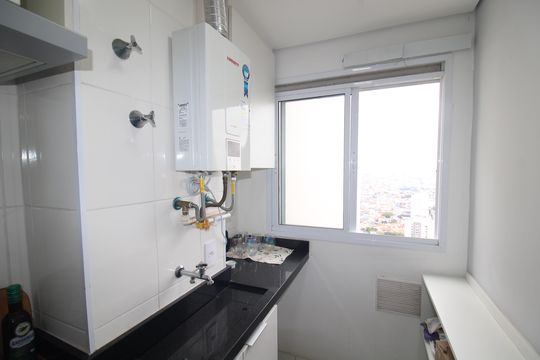Sala / Cozinha de apartamento para alugar com 2 quartos, 42m² em Vila Nova Cachoeirinha, São Paulo