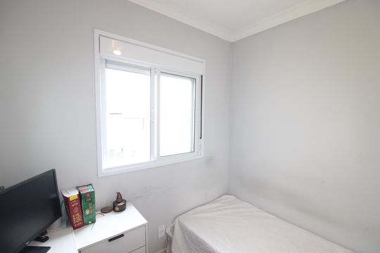 Quarto 2 de apartamento para alugar com 2 quartos, 42m² em Vila Nova Cachoeirinha, São Paulo