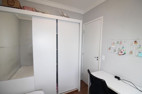 Quarto 2 de apartamento para alugar com 2 quartos, 42m² em Vila Nova Cachoeirinha, São Paulo