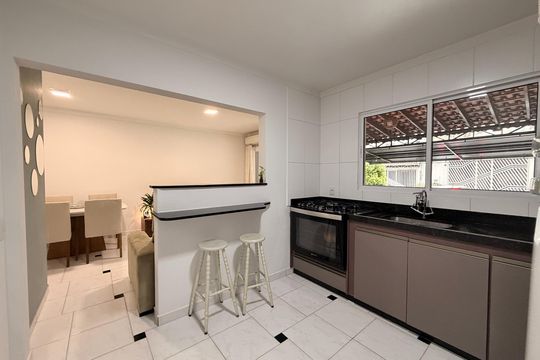 Cozinha de casa à venda com 2 quartos, 90m² em Medeiros, Jundiaí