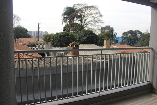 Varanda  de apartamento à venda com 2 quartos, 62m² em Jardim Aida, Guarulhos